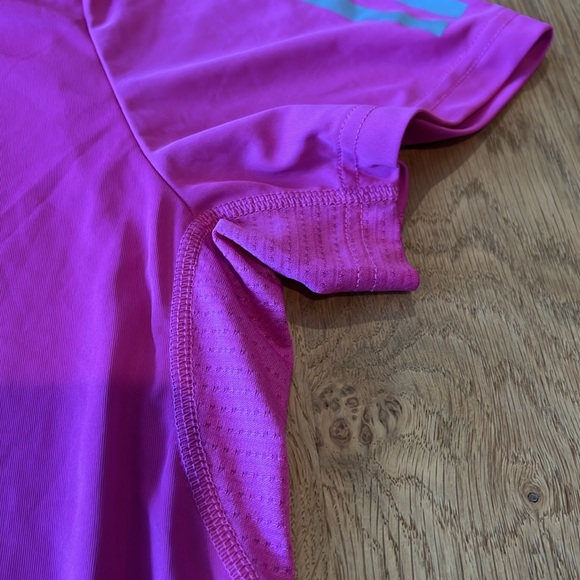 Adidas Own the Run Short Sleeve T-shirt - XL - Pink - Picture 6 of 8